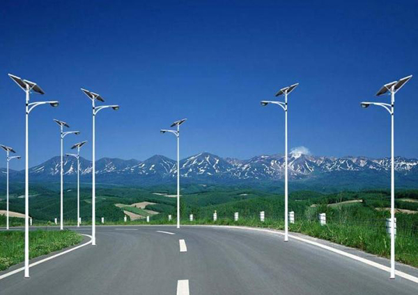 太陽(yáng)能照明燈