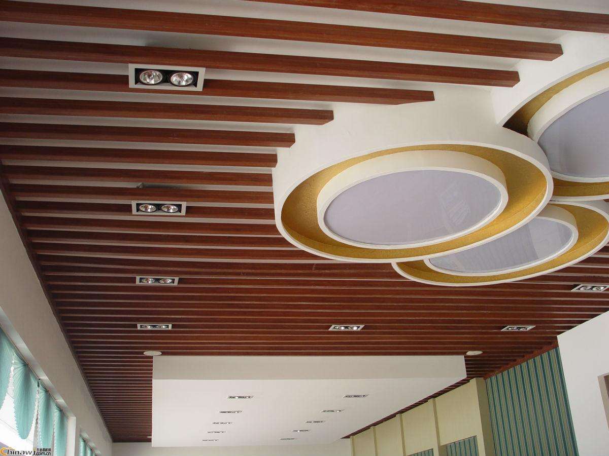 生態(tài)木吊頂的好不好 生態(tài)木吊頂的優(yōu)缺點有哪些
